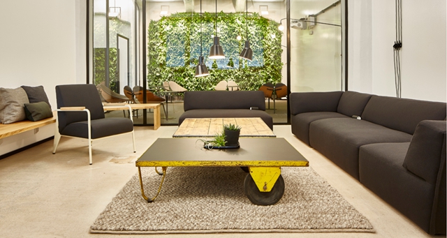 簡約風(fēng)辦公室裝修設(shè)計(jì),現(xiàn)代辦公裝修風(fēng)格,廣州裝飾公司,海博裝飾.jpg 簡約風(fēng)辦公室裝修設(shè)計(jì),現(xiàn)代辦公裝修風(fēng)格,廣州裝飾公司,海博裝飾.jpg