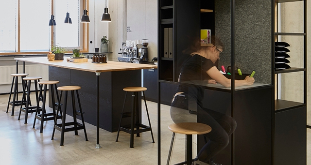 簡約風(fēng)辦公室裝修設(shè)計(jì),現(xiàn)代辦公裝修風(fēng)格,廣州裝飾公司,海博裝飾.jpg 簡約風(fēng)辦公室裝修設(shè)計(jì),現(xiàn)代辦公裝修風(fēng)格,廣州裝飾公司,海博裝飾.jpg