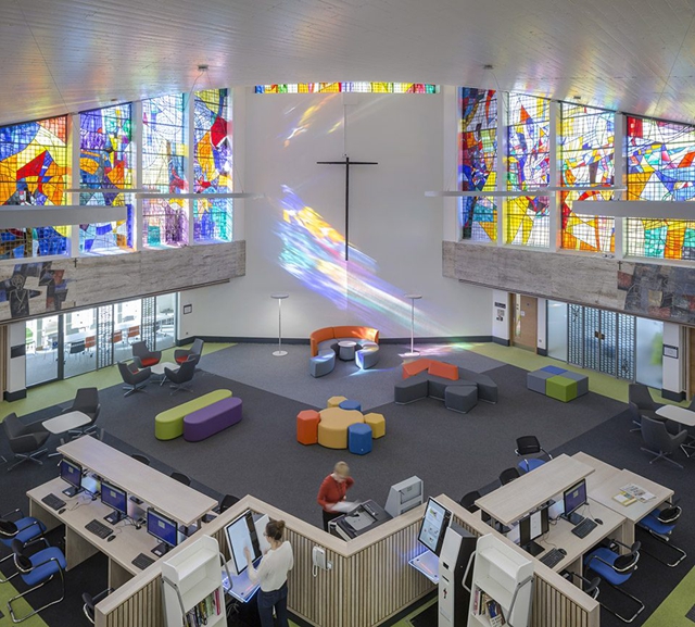 創意圖書館裝修設計.jpg 創意圖書館裝修設計.jpg