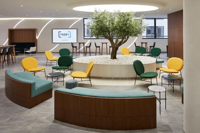 化妝品公司辦公室裝修設(shè)計.jpg 化妝品公司辦公室裝修設(shè)計.jpg