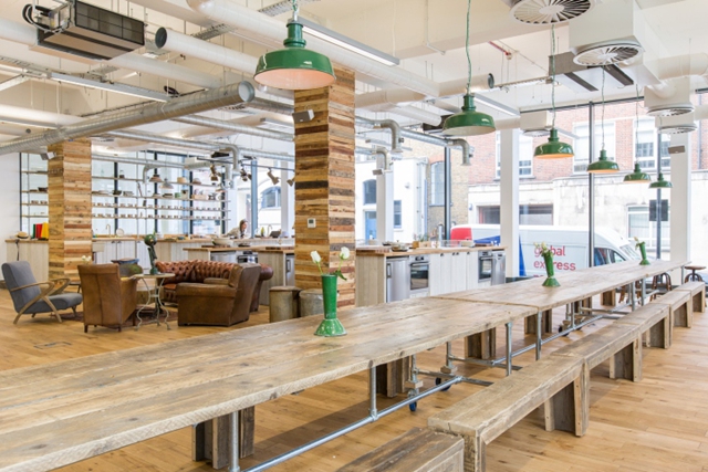 創(chuàng)意辦公室裝修設(shè)計(jì).jpg 創(chuàng)意辦公室裝修設(shè)計(jì).jpg