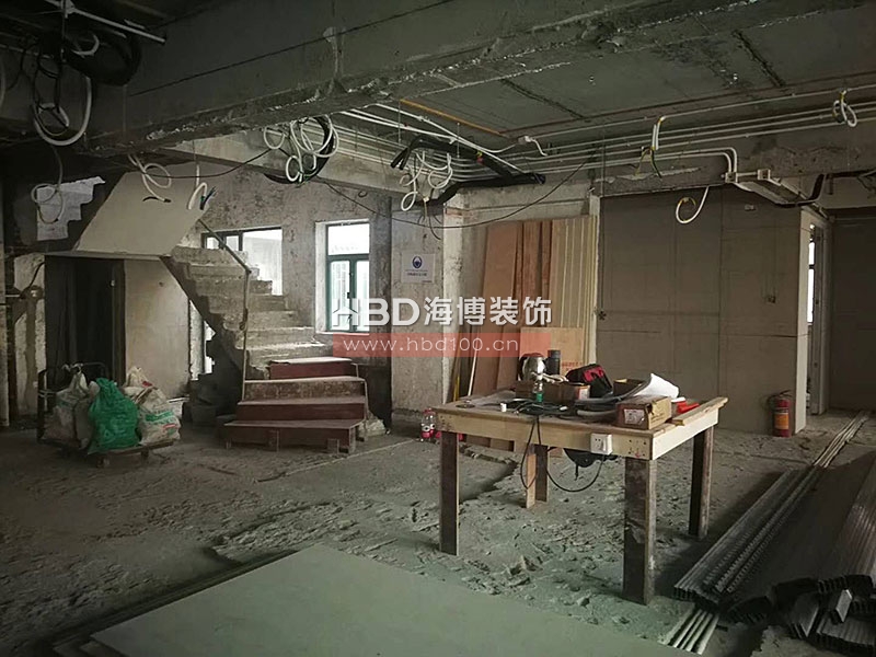 廣州復(fù)式樣板樓裝修設(shè)計.jpg 廣州復(fù)式樣板樓裝修設(shè)計.jpg